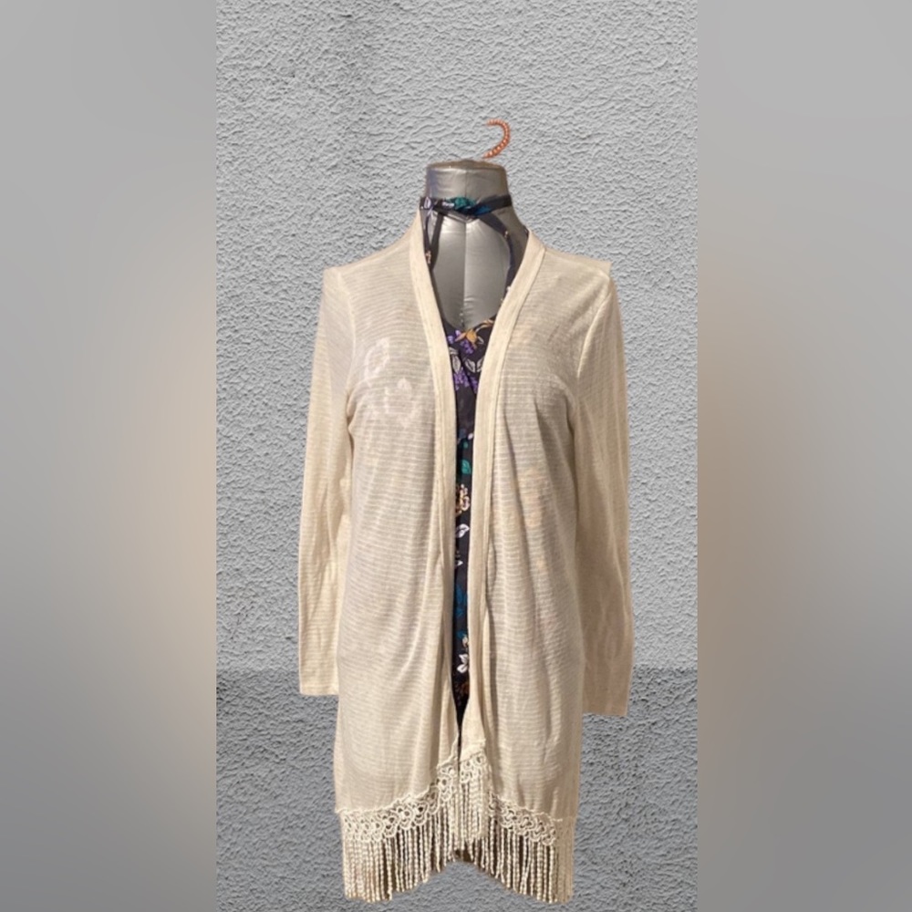 Cream colored fringed hem open Cardigan 1X